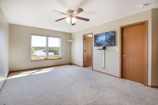 1759 NAPA SUWE Lane, Wauconda, IL 60084