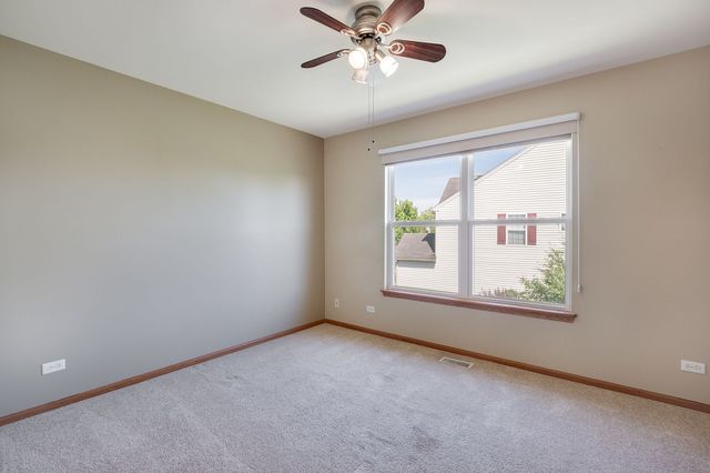 1759 NAPA SUWE Lane, Wauconda, IL 60084