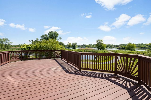 1759 NAPA SUWE Lane, Wauconda, IL 60084