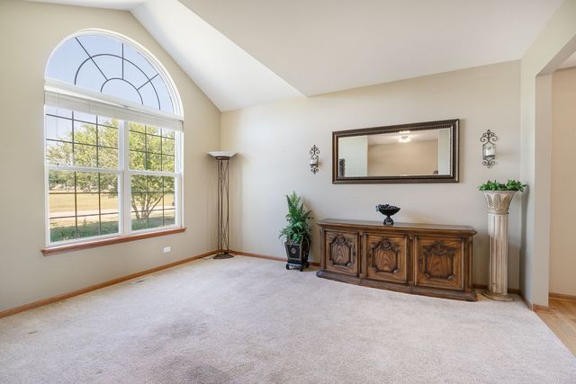 1759 NAPA SUWE Lane, Wauconda, IL 60084