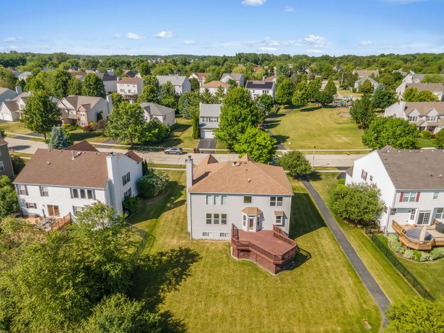 1759 NAPA SUWE Lane, Wauconda, IL 60084