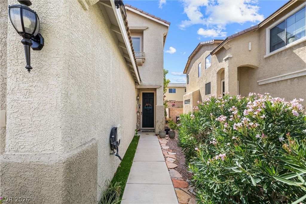 8029 Peaceful Woods Street, Las Vegas, NV 89143 — photo 4