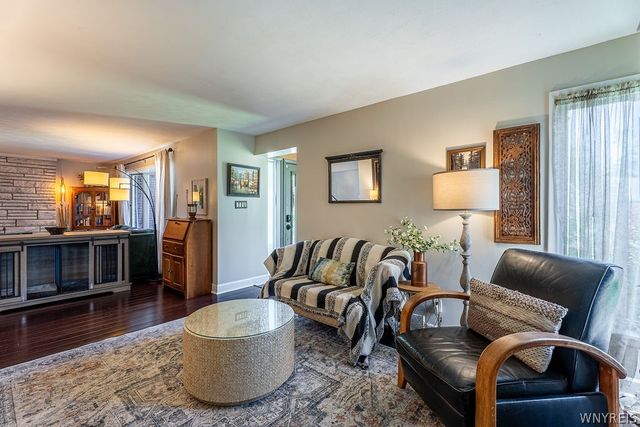 160 Kirkwood Drive, West Seneca, NY 14224