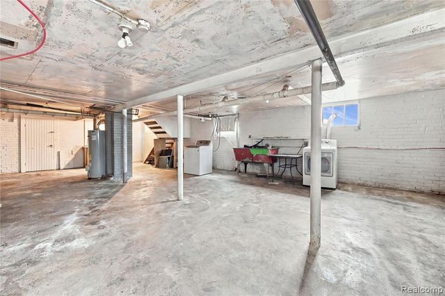 7620 E Brentwood Street, Detroit, MI 48234