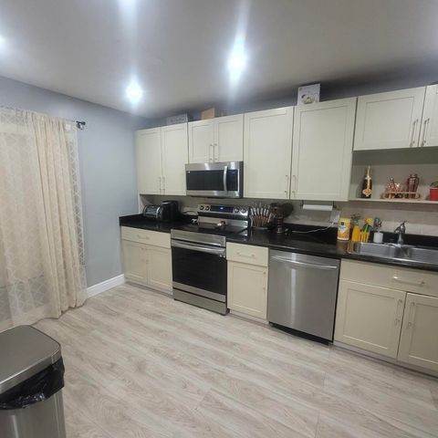 9210 NW 14TH Street 273, Pembroke Pines, FL 33024