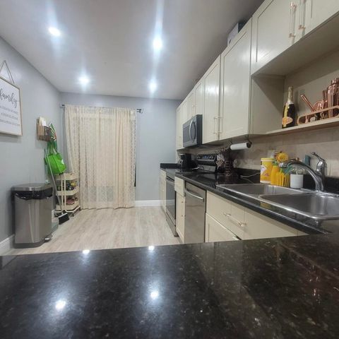 9210 NW 14TH Street 273, Pembroke Pines, FL 33024