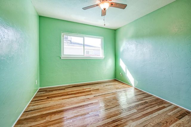 2324 E Cortland Avenue, Fresno, CA 93726