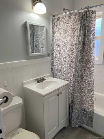 9 N GILMORE Boulevard, Wappingers Falls, NY 12590