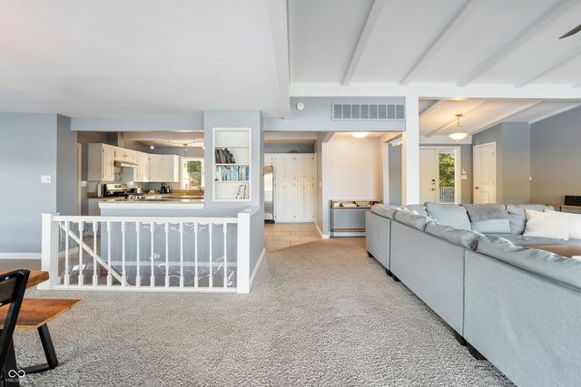 10701 W Grandview Drive, Columbus, IN 47201