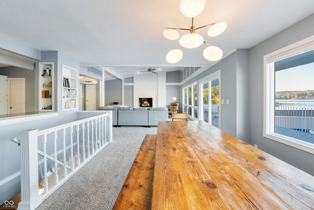 10701 W Grandview Drive, Columbus, IN 47201