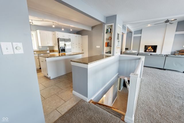 10701 W Grandview Drive, Columbus, IN 47201