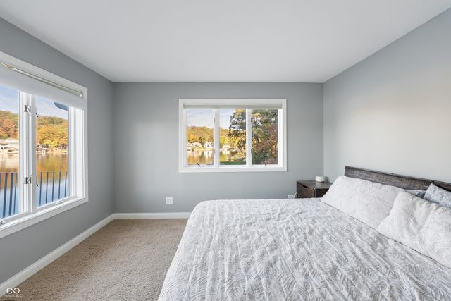 10701 W Grandview Drive, Columbus, IN 47201