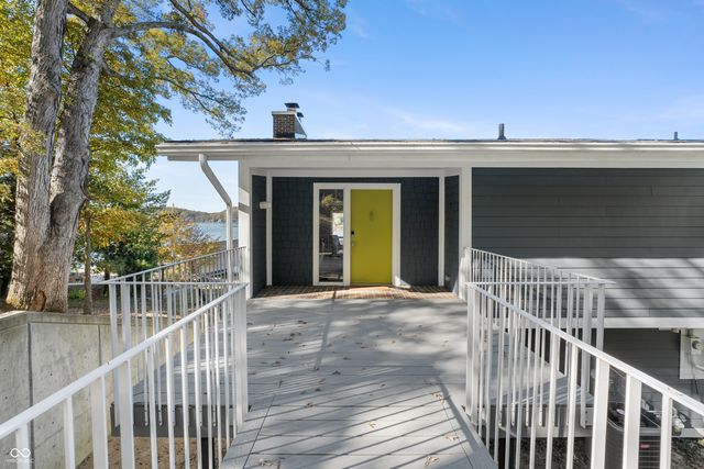 10701 W Grandview Drive, Columbus, IN 47201