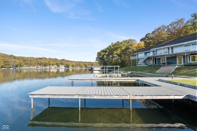 10701 W Grandview Drive, Columbus, IN 47201