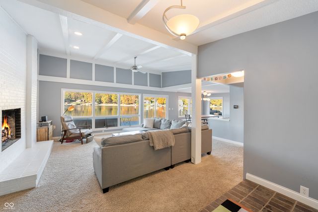 10701 W Grandview Drive, Columbus, IN 47201