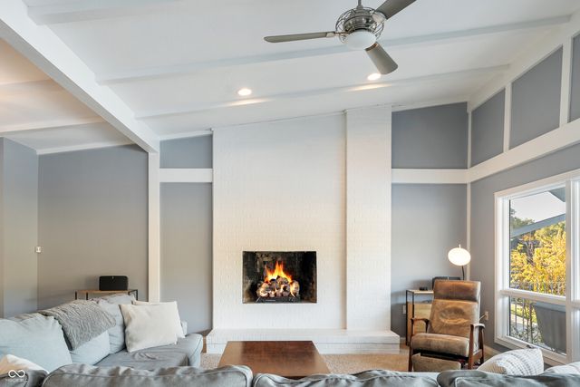 10701 W Grandview Drive, Columbus, IN 47201