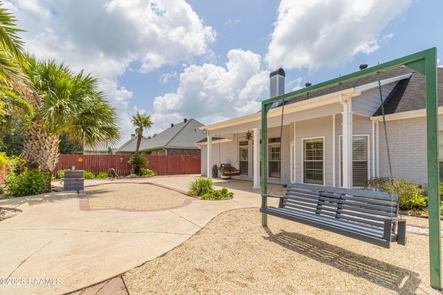 104 Hyacinth Drive, Lafayette, LA 70506