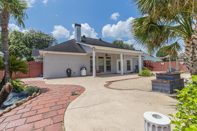 104 Hyacinth Drive, Lafayette, LA 70506