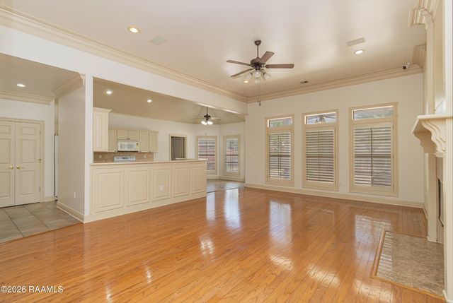 104 Hyacinth Drive, Lafayette, LA 70506