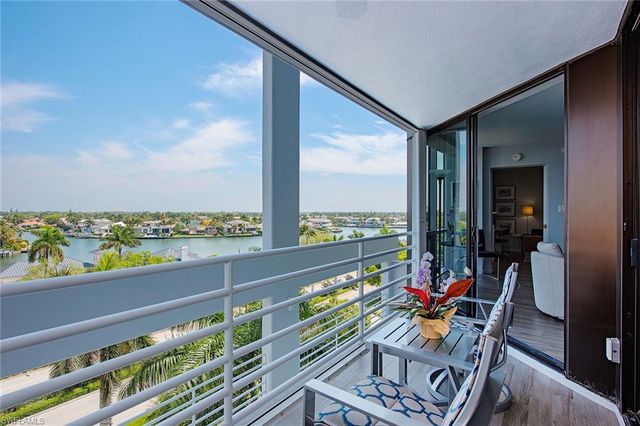 4751 Gulf Shore BLVD N 704, Naples, FL 34103