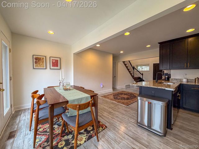 2110 Langham Drive, West Bloomfield Charter Township, MI 48323