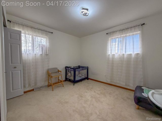 2110 Langham Drive, West Bloomfield Charter Township, MI 48323