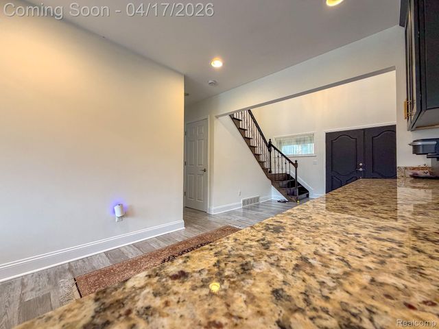 2110 Langham Drive, West Bloomfield Charter Township, MI 48323