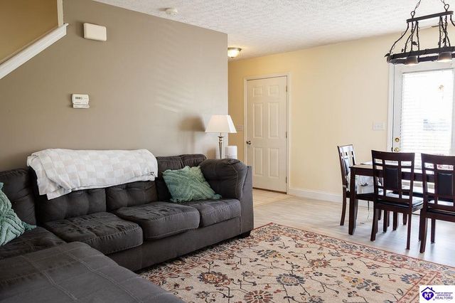 112 Cortland Court, Elizabethtown, KY 42701