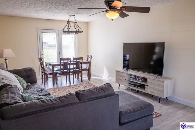 112 Cortland Court, Elizabethtown, KY 42701