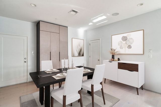 345 D St 13, Boston, MA 02127
