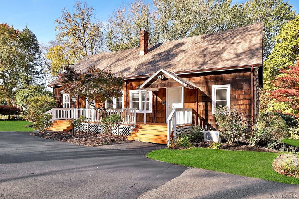 32 School Street A, Armonk, NY 10504