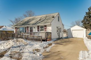 1817 17 1/2 Street NW, Rochester, MN 55901