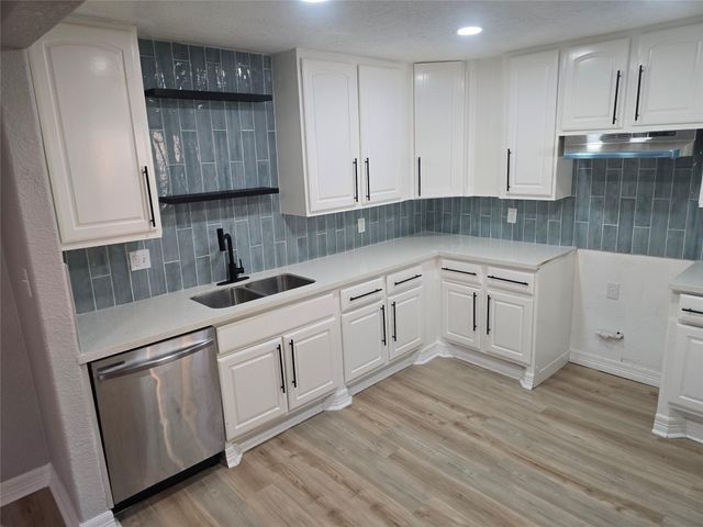 2106 Pomona Drive, Pasadena, TX 77506