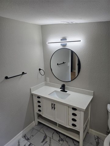 2106 Pomona Drive, Pasadena, TX 77506