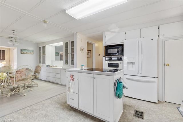 3373 Rainbow LN, North Fort Myers, FL 33903