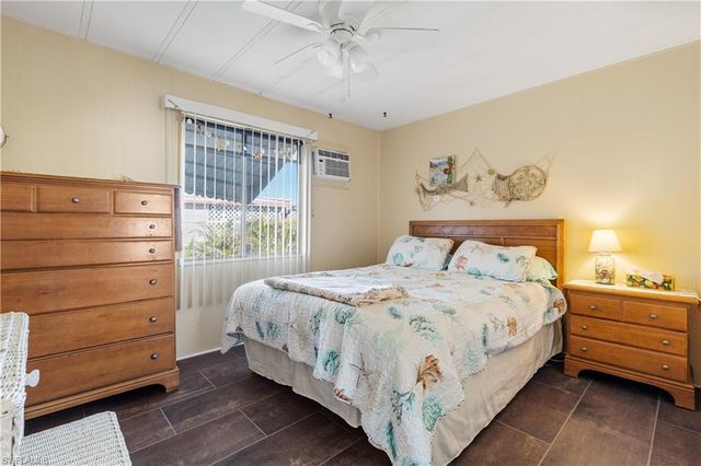 3373 Rainbow LN, North Fort Myers, FL 33903