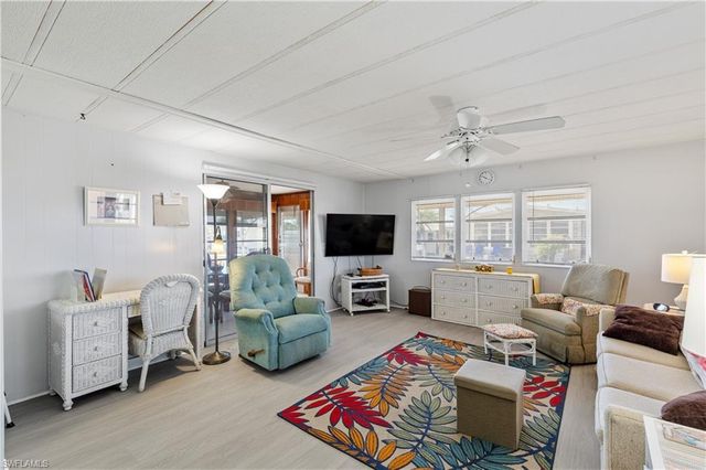 3373 Rainbow LN, North Fort Myers, FL 33903