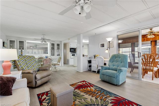 3373 Rainbow LN, North Fort Myers, FL 33903