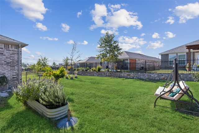 120 Rolling Water Drive, Mckinney, TX 75071