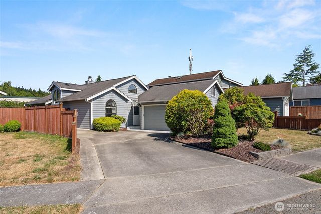 7612 Colony Court NE, Bremerton, WA 98311