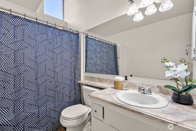 7612 Colony Court NE, Bremerton, WA 98311