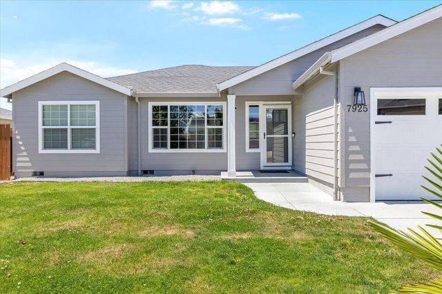 7925 Timberline, White City, OR 97503