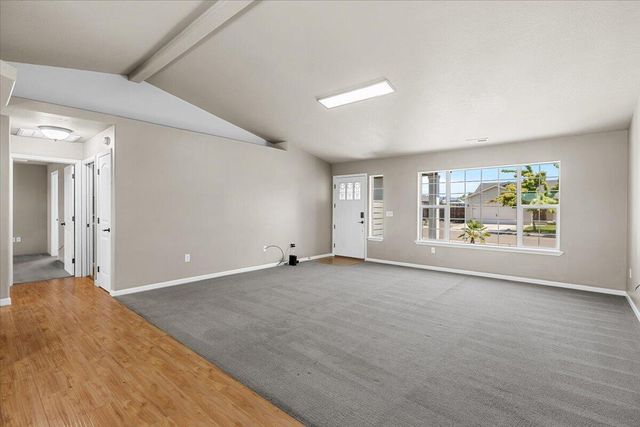 7925 Timberline, White City, OR 97503