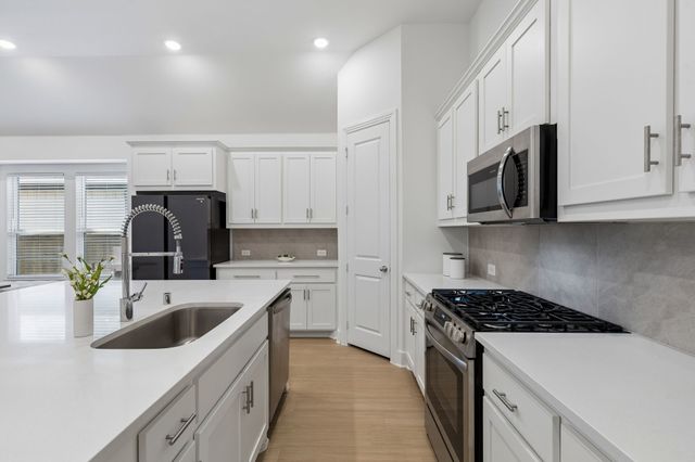 1613 Sandhill Lane, Celina, TX 75009