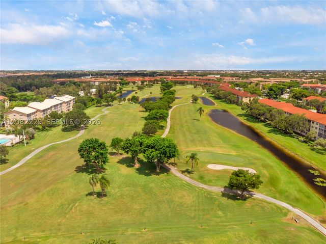 13250 SW 7th Ct 210L, Pembroke Pines, FL 33027