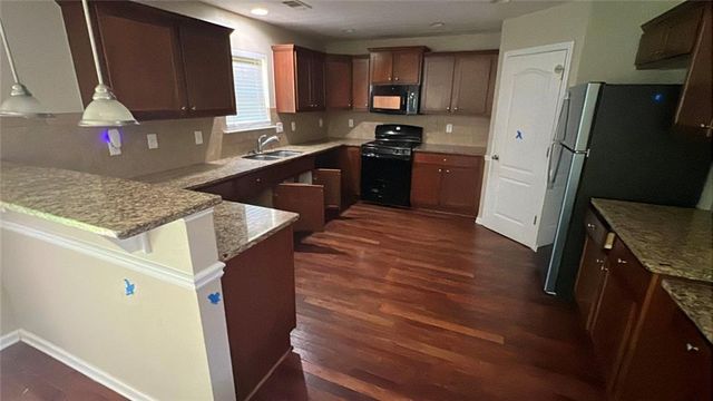 2253 Park Manor Lane, Snellville, GA 30078