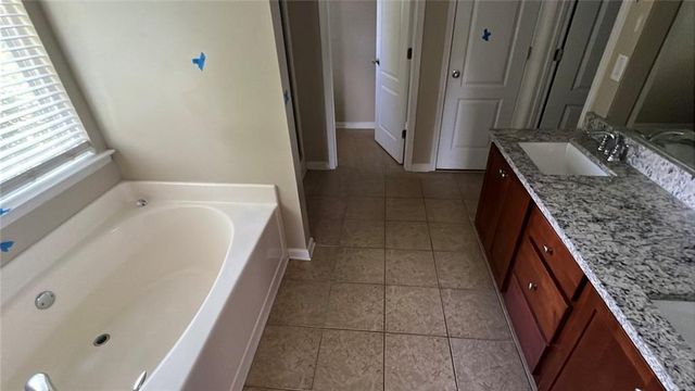 2253 Park Manor Lane, Snellville, GA 30078