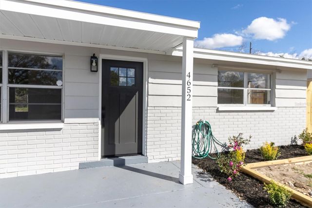 4652 KENNEDY DRIVE, New Port Richey, FL 34652