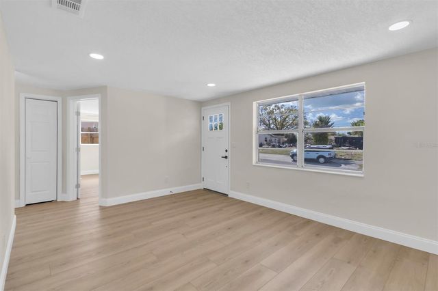 4652 KENNEDY DRIVE, New Port Richey, FL 34652