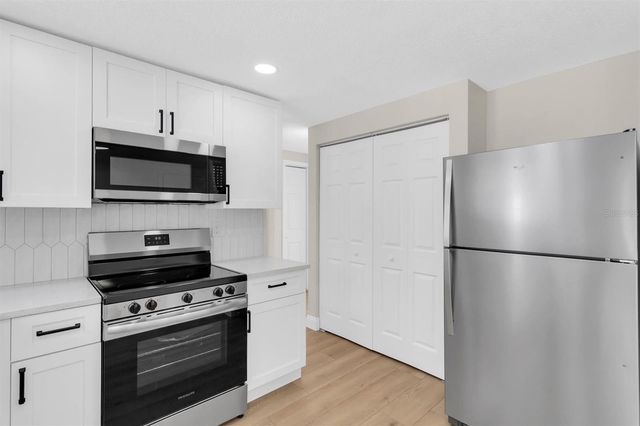 4652 KENNEDY DRIVE, New Port Richey, FL 34652